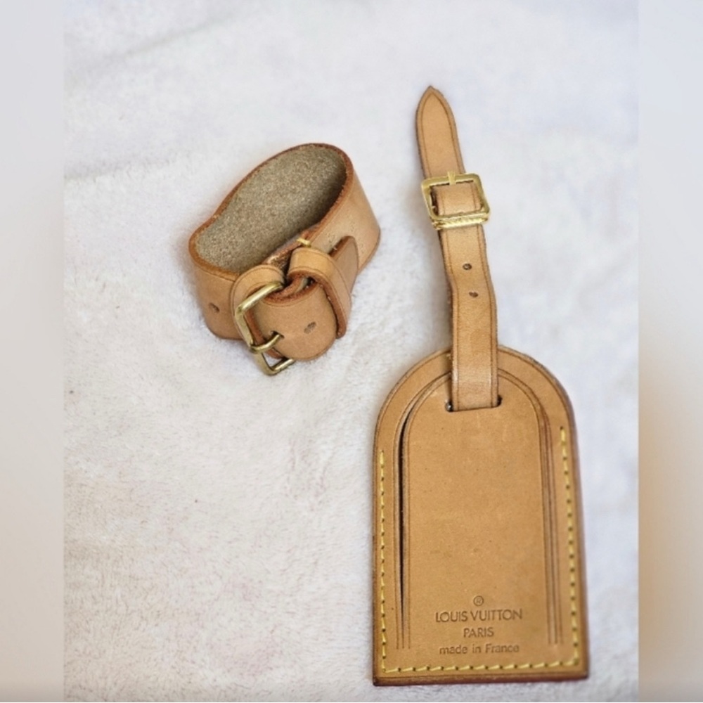 Louis Vuitton Tan Leather Luggage Tag and Strap